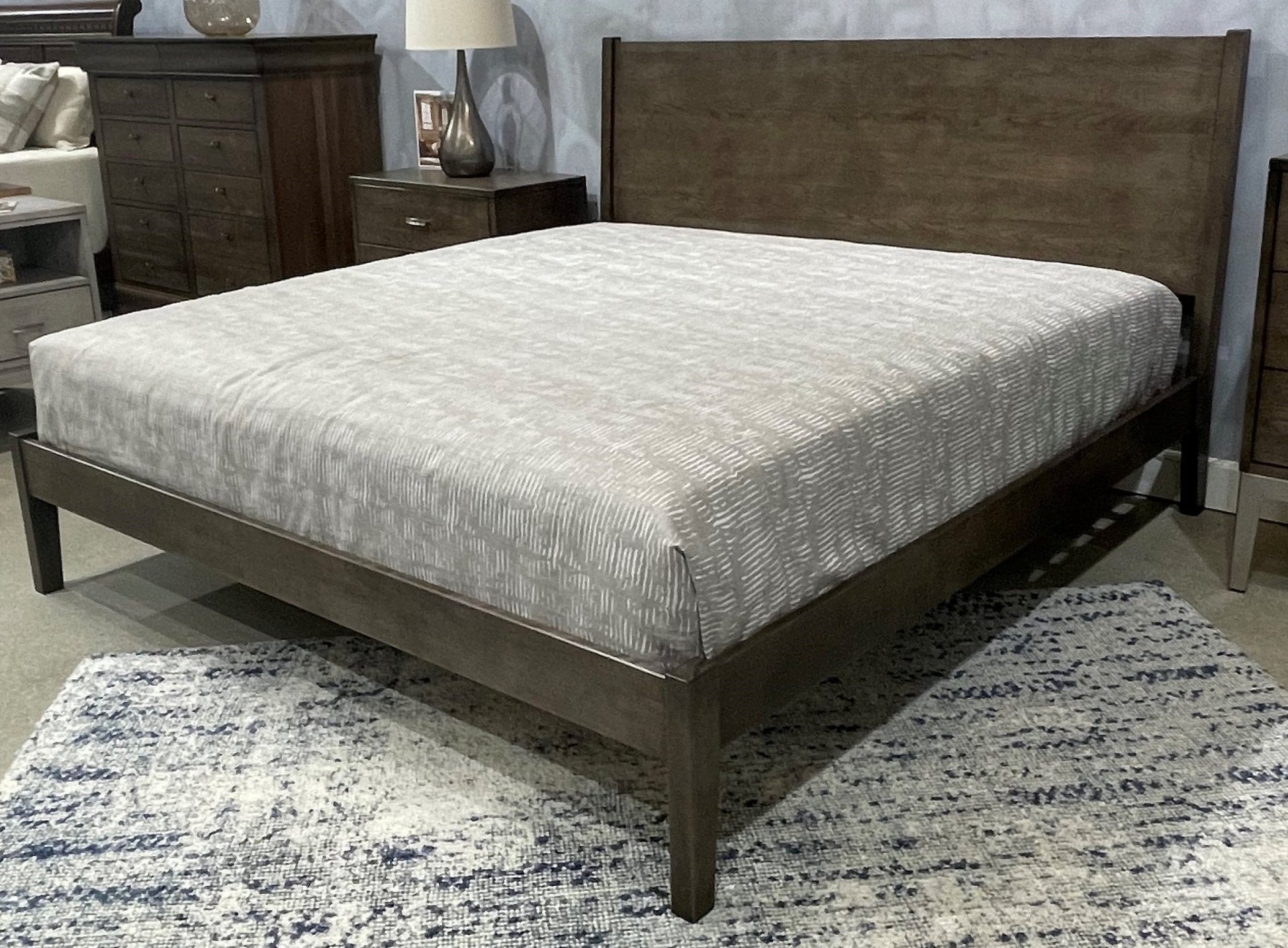 My StoreQueen Common Platform Bed