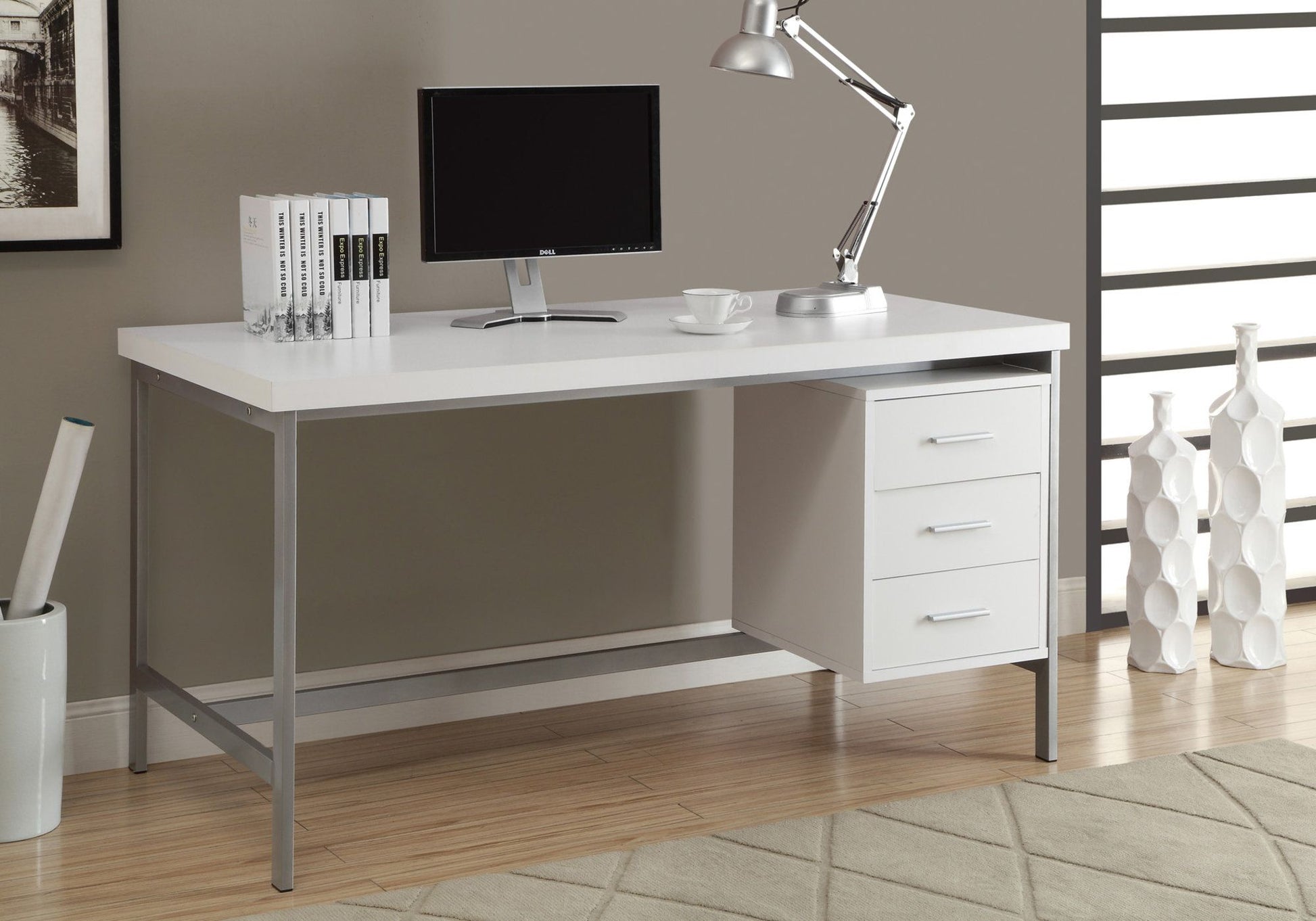 MonarchMonarch 7046 Desk - 60"L