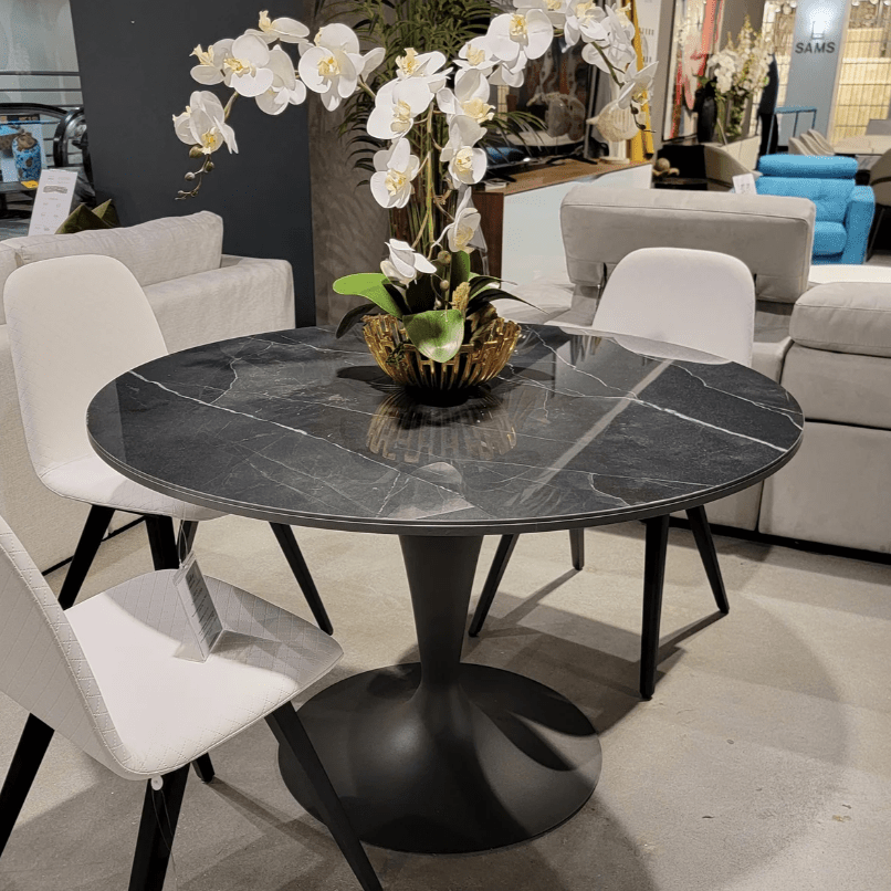 BelliniBellini Sole Dining Table 39" / 47"