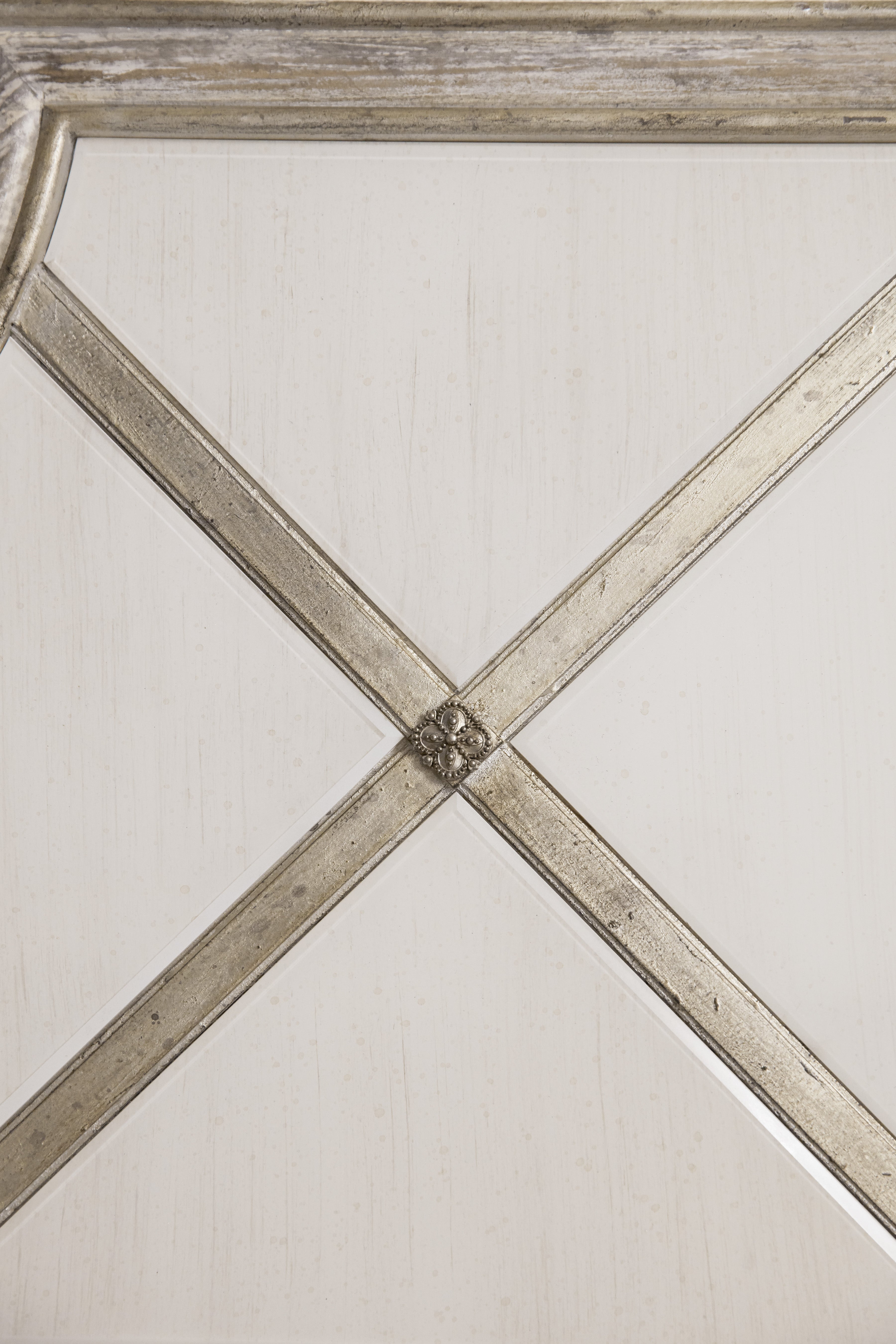 Sanctuary Diamont King Panel Bed