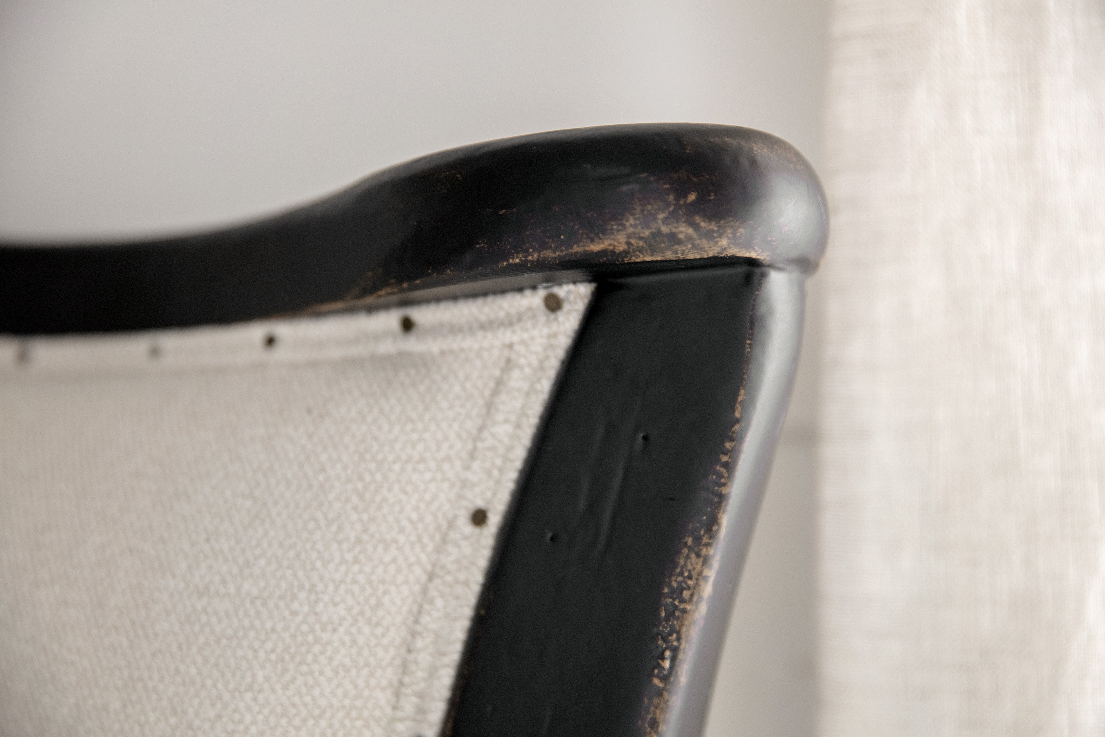 Ciao Bella Queen Upholstered Bed- Black